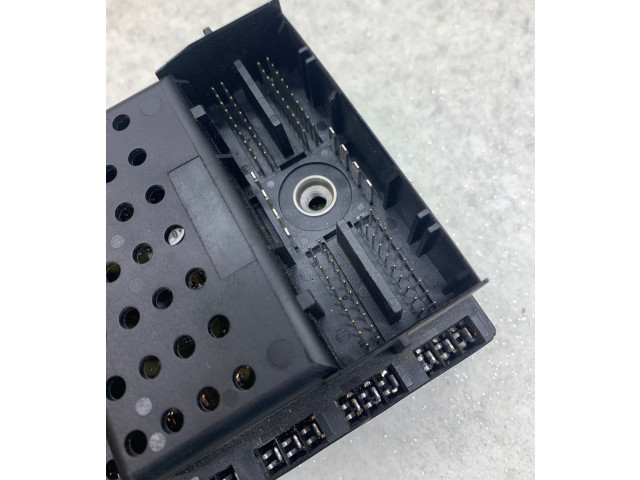 Блок предохранителей 08679899, 02W443 Volvo V70