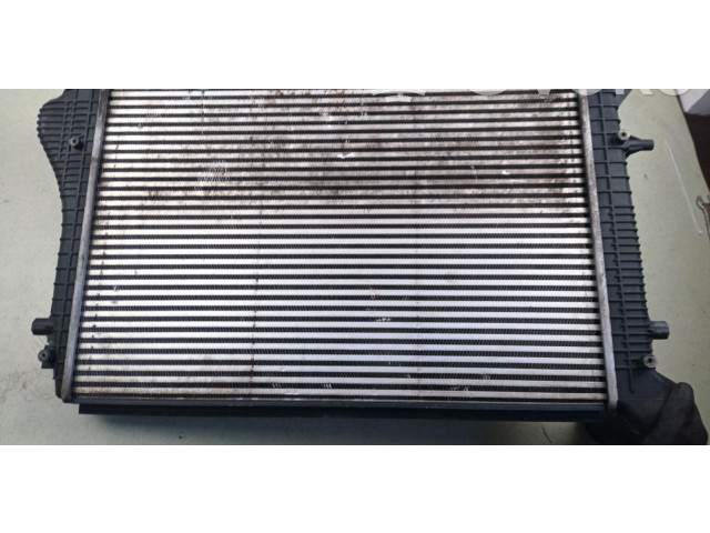 Интеркулер 1K0145928D Volkswagen Caddy