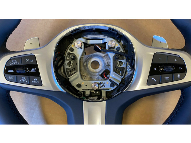 Volant BMW X6 G06 2020 32308008184