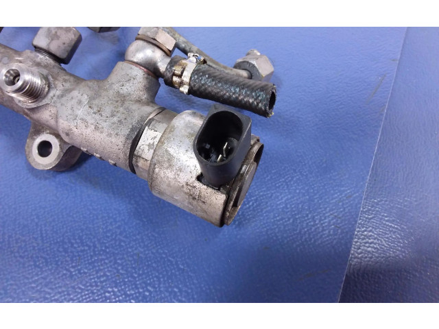 Vstřikovací lišta Mercedes-Benz CLA C117 X117 W117