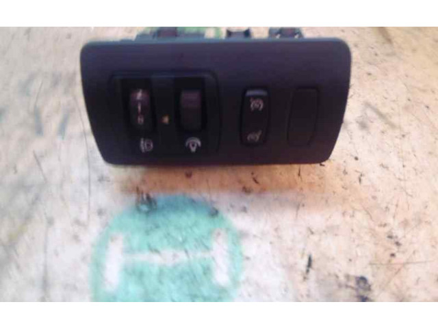 Блок управления 8200095495, 8200407757 Renault Clio III