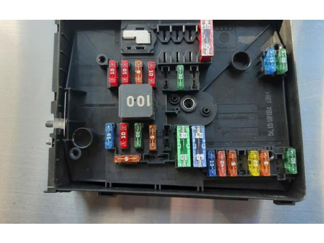 Pojistková skříňka 1844240769E Volkswagen Caddy 2019