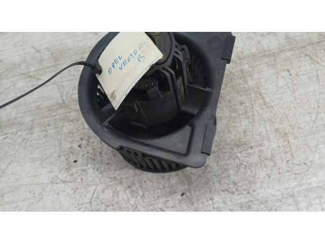Вентилятор печки P00653243v Opel Vectra B