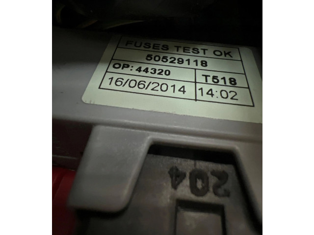 Pojistková skříňka 50529118 Alfa Romeo Mito 2013