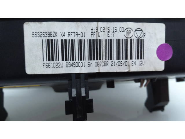 Блок управления климат-контролем F661022U   Citroen C5