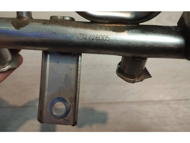 Vstřikovací lišta A2720780092 Mercedes-Benz C W203