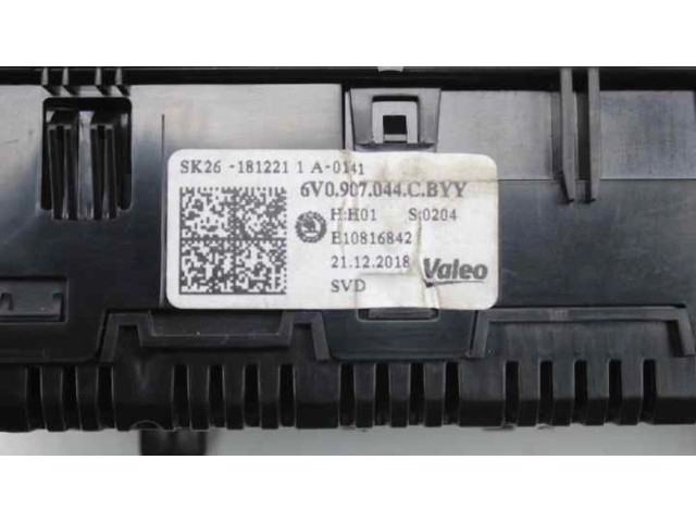 Блок управления климат-контролем 6V0907044C Skoda Fabia Mk3 (NJ)