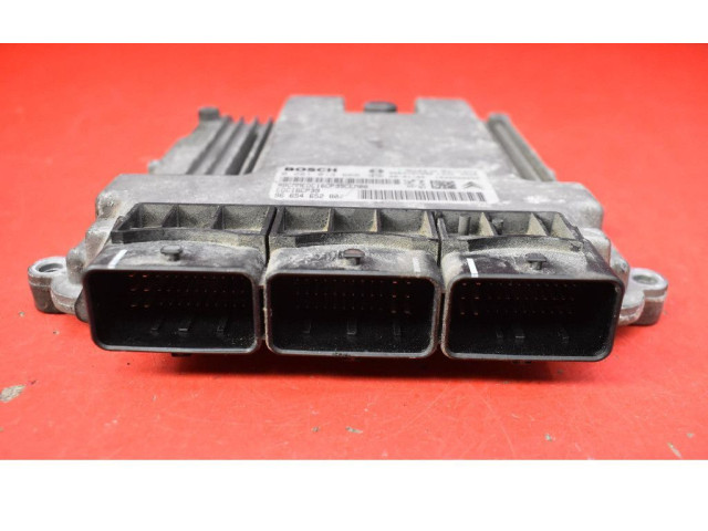 Блок управления двигателем ECU