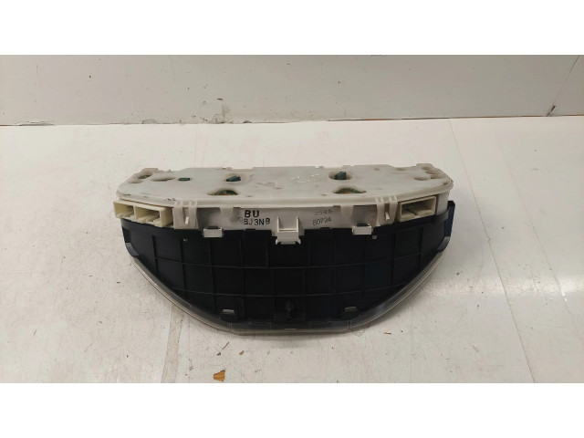 Přístrojová deska Mazda 323 F 1999 BJ3NB