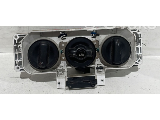 Блок управления климат-контролем    Suzuki Ignis