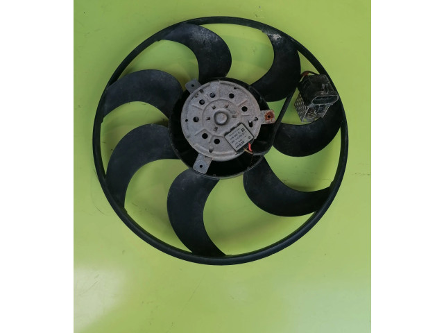 Электрический вентилятор радиаторов 13205947, 0130303314 Opel Astra H 2007