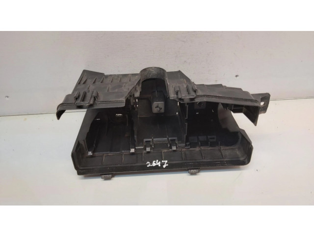 Pojistková skříňka Chevrolet Captiva 2012