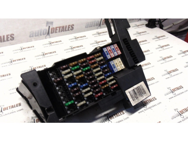 Pojistková skříňka 1695451740 Mercedes-Benz A W169 2006