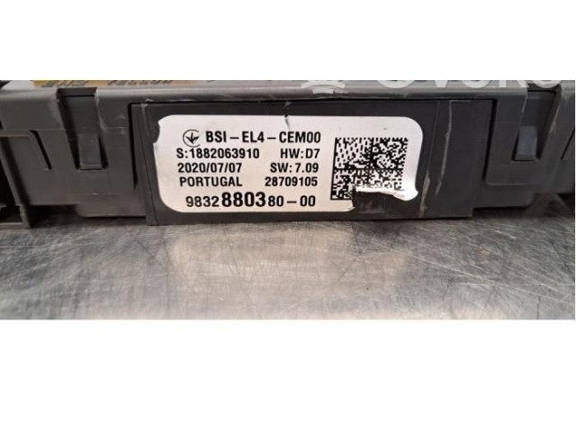 Блок предохранителей 9832880380 Peugeot 2008 II