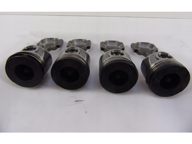 Поршень с шатуном 55263087 Jeep Compass