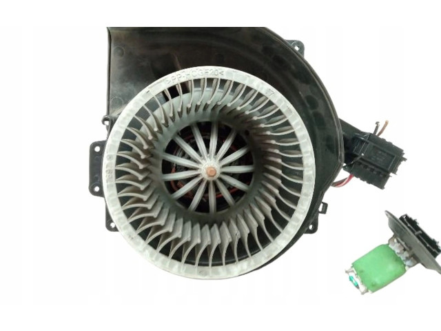 Вентилятор печки 6R1819015A Skoda Fabia Mk3 (NJ)