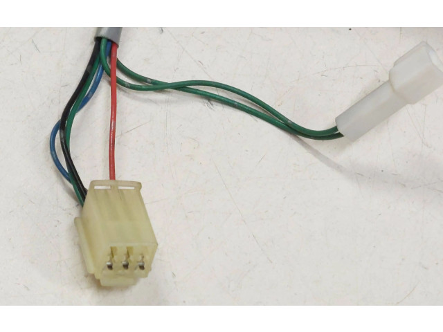 Зеркало электрическое        Subaru Forester SF  2000 - 2003 года   