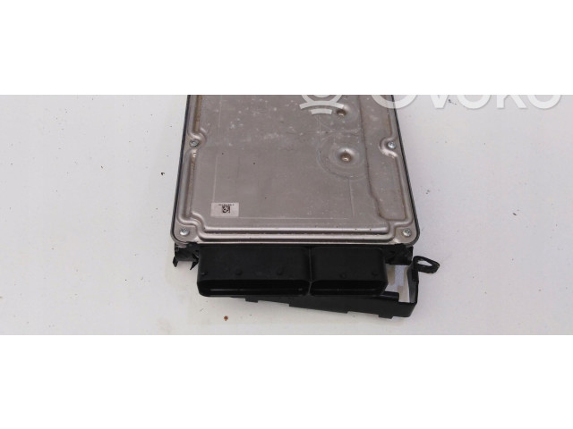 Блок управления двигателя 04L907309K Audi Q3 8U
