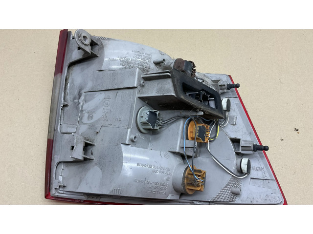 Задний фонарь правый 5E9945096    Skoda Octavia Mk3 (5E)   2013-2019 года