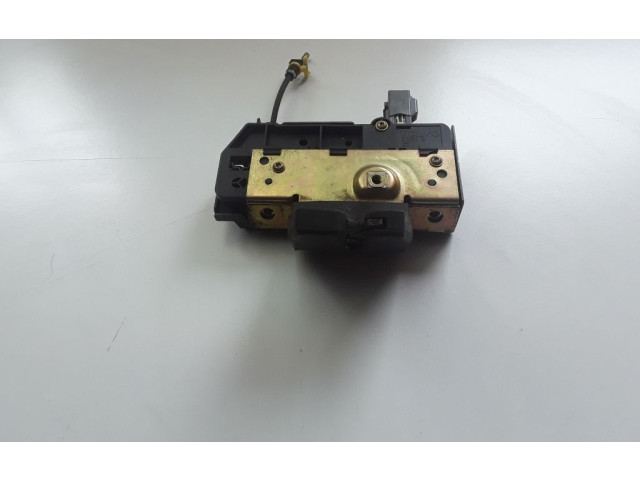 Замок багажника 31253053 Volvo XC90 2007 - 2014 года