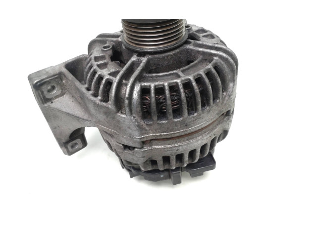 Генератор 30667787, 0124525060 Volvo XC90