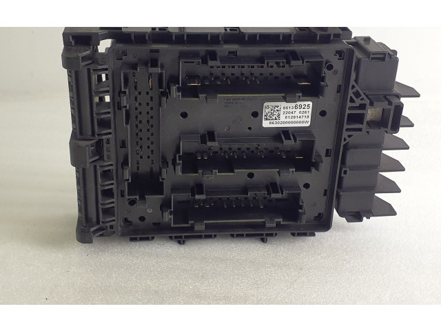 Pojistková skříňka 85136925, 220470261 Chevrolet Camaro 2022