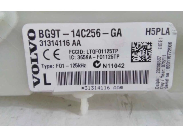 Блок предохранителей 31314116AA, 31314116AA Volvo S60