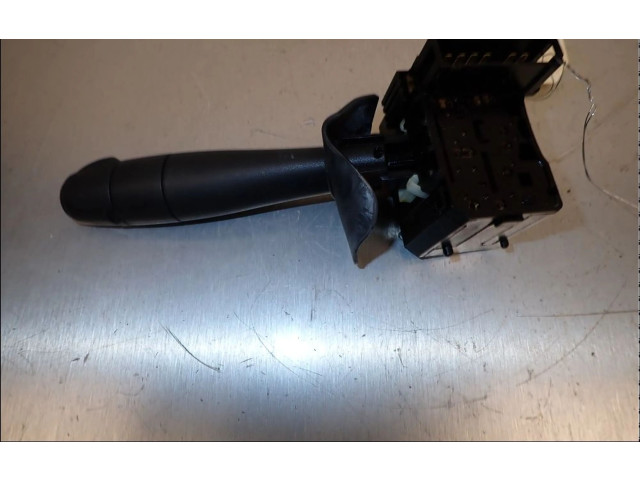 Ручка стеклоочистителей 6001551358   Dacia Duster