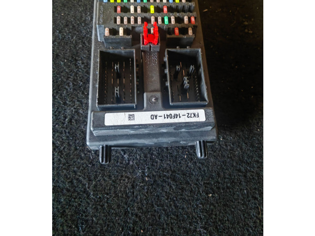 Pojistková skříňka FK7214F041AD Jaguar XF X250 2017