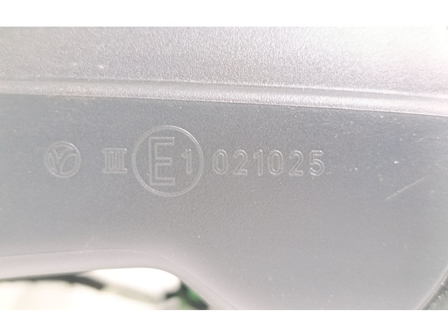 Зеркало электрическое Volkswagen Touran II 2010 - 2016 года