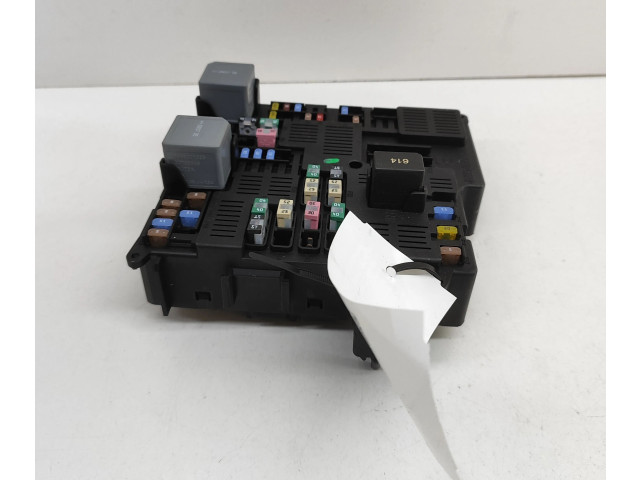 Pojistková skříňka 32212297 Volvo XC60 2019