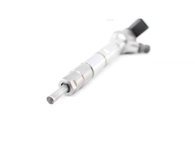 Форсунка 05L130277E Skoda Octavia Mk4