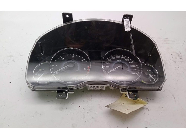 Панель приборов Subaru Outback