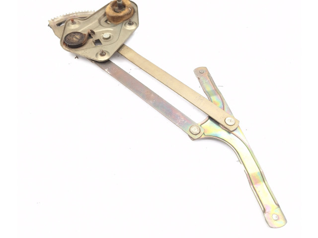 Передний механический механизм для подъема окна    Dacia 1300 1310 1320 1325 1410      