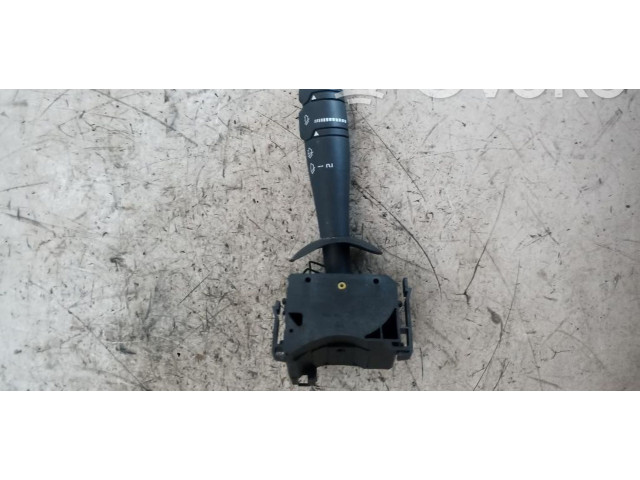 Ручка стеклоочистителей Renault Twingo II