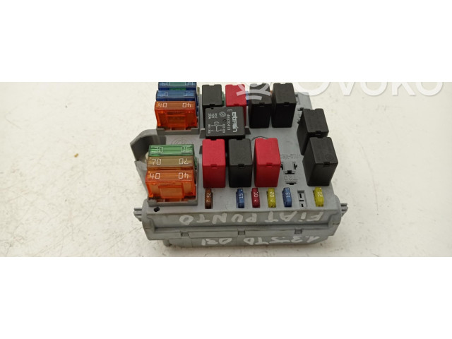 Pojistková skříňka 46835603 Fiat Punto (188)