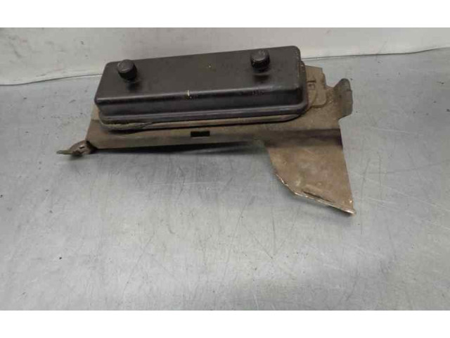 Pojistková skříňka Řídící jednotka BSM 0005452445 Mrcedes-Benz E AMG W210 1974