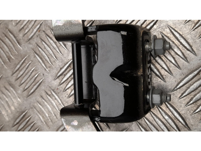 Передняя верхняя петля