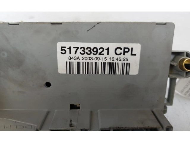 Блок предохранителей 51733921   Lancia Ypsilon    