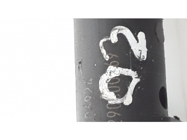 Vstřikovač 7506924 BMW 7 E65 E66 pro benzínový motor 4.5