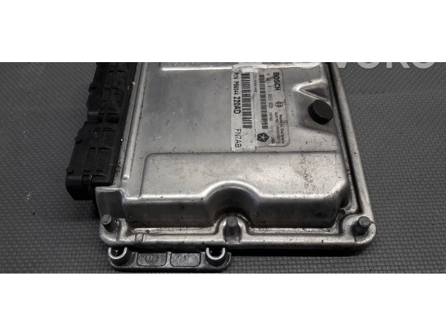 Řídící jednotka 0281011063 Chrysler Voyager 2013