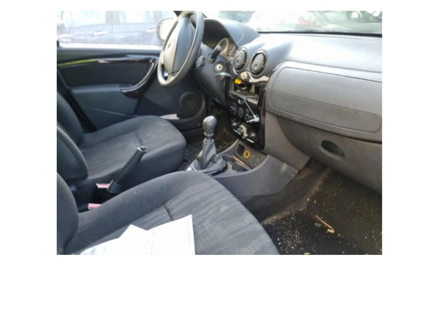 Вентилятор радиатора 214816674R Dacia Duster