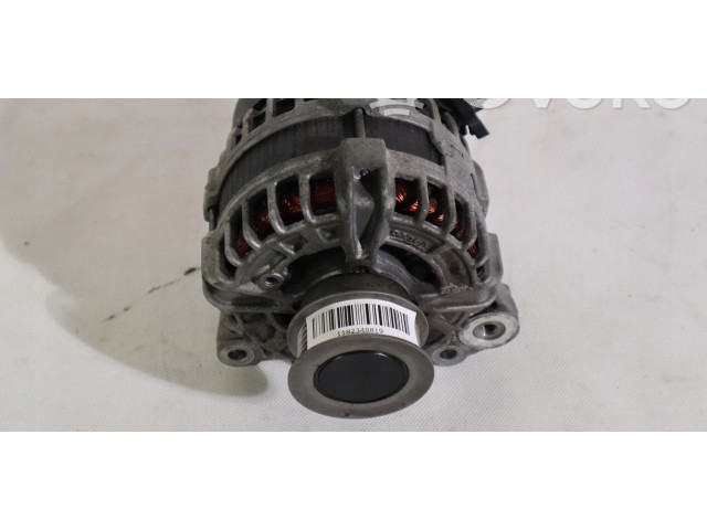 Генератор 31489212 Volvo XC40