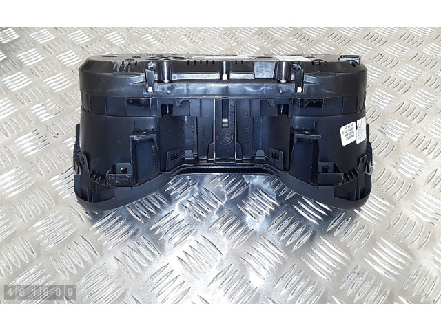Панель приборов 5E0920980F   Skoda Octavia Mk4       