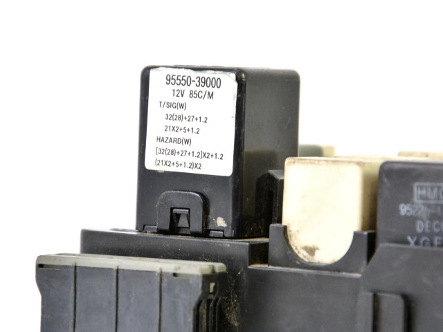 Pojistková skříňka KIA Magentis 2001