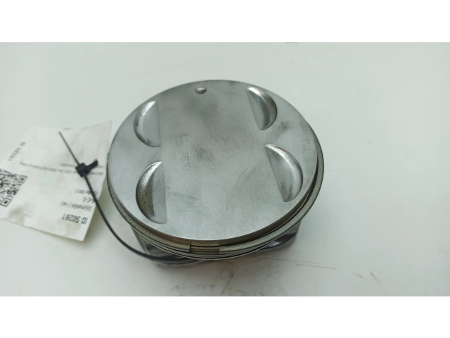  Поршень  161036038, 062121422  Cadillac SRX для бензинового двигателя 3.6