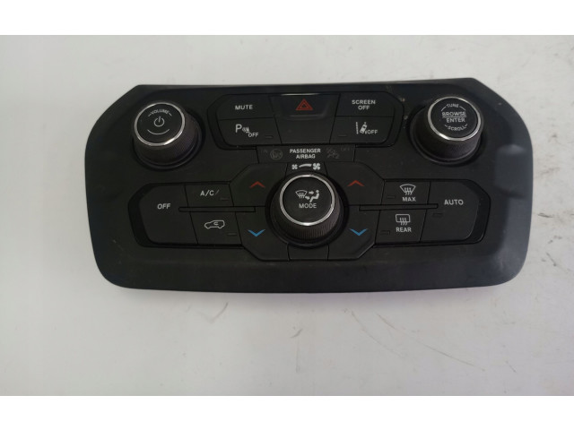 Блок управления климат-контролем    Jeep Renegade