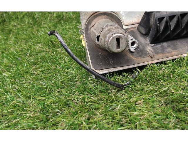 Замок багажника 7H0827565F    Volkswagen Transporter - Caravelle T5 2003 - 2015 года