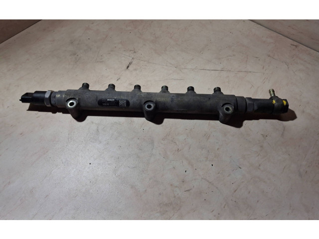 Vstřikovací lišta 8658252, 004929 Volvo S80