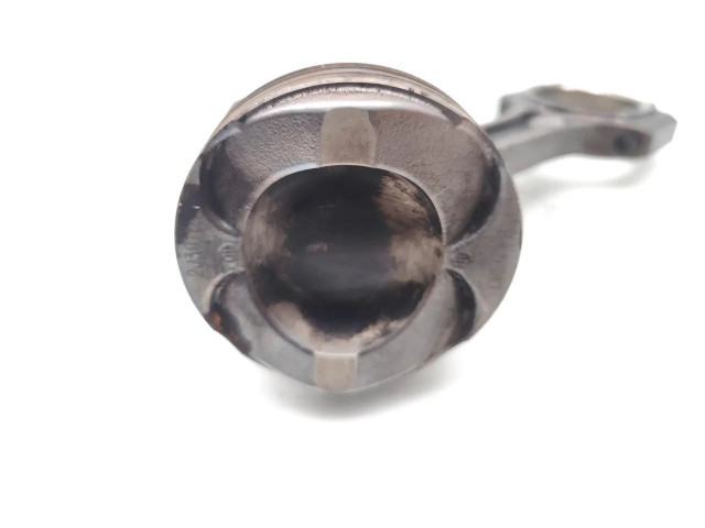 Píst M1DA Ford C-MAX II M1DA